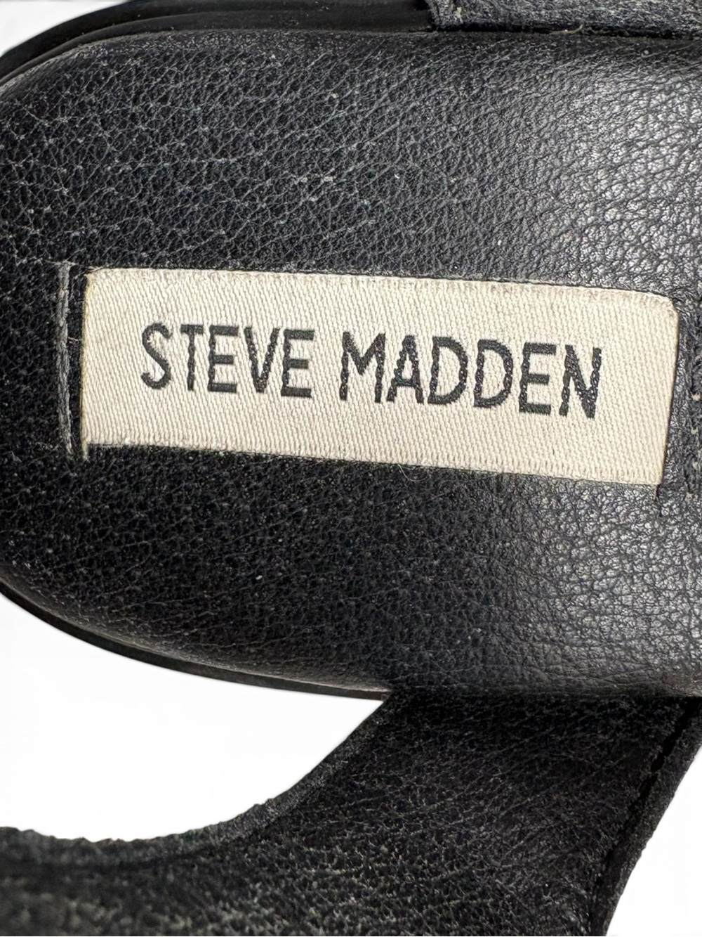 Steve Madden Kayto Fisherman Chunky Heel Sandals - Picture 9 of 9